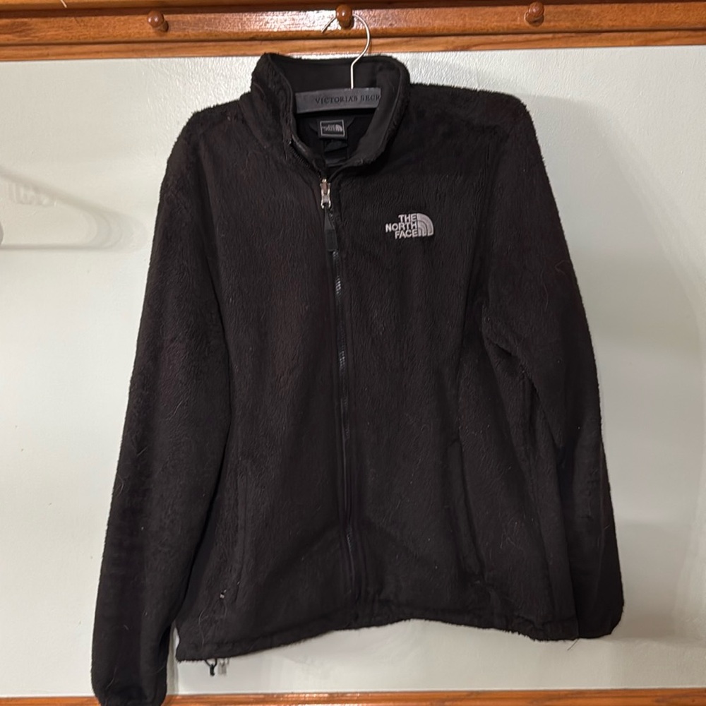The North Face black Osito jacket. Size: Large.